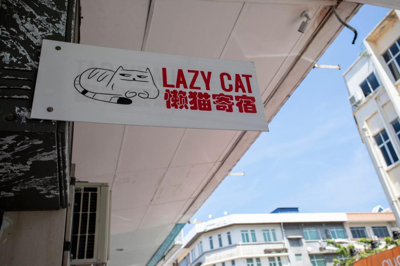 Lazy Cat Home At Gaya Street Kota Kinabalu Luaran gambar